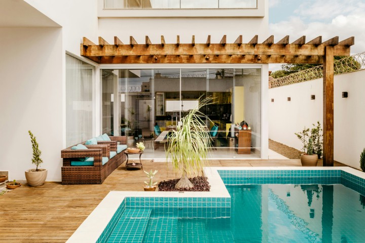 Creating Outdoor Living Spaces That Extend Your Home
